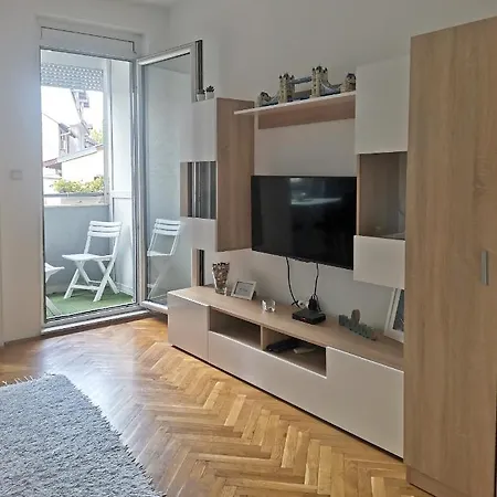 Center Apartment Iva Novi Sad Exterior photo
