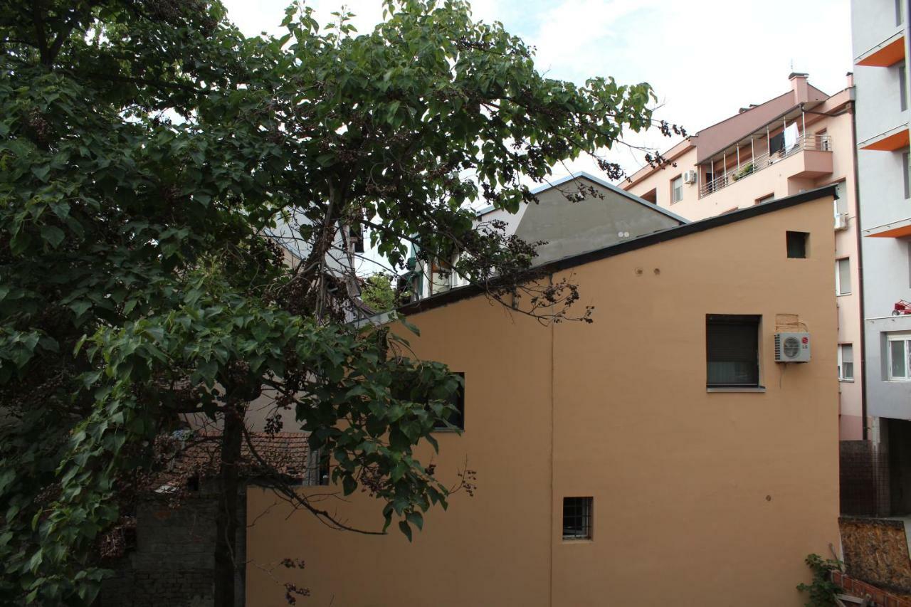 Center Iva